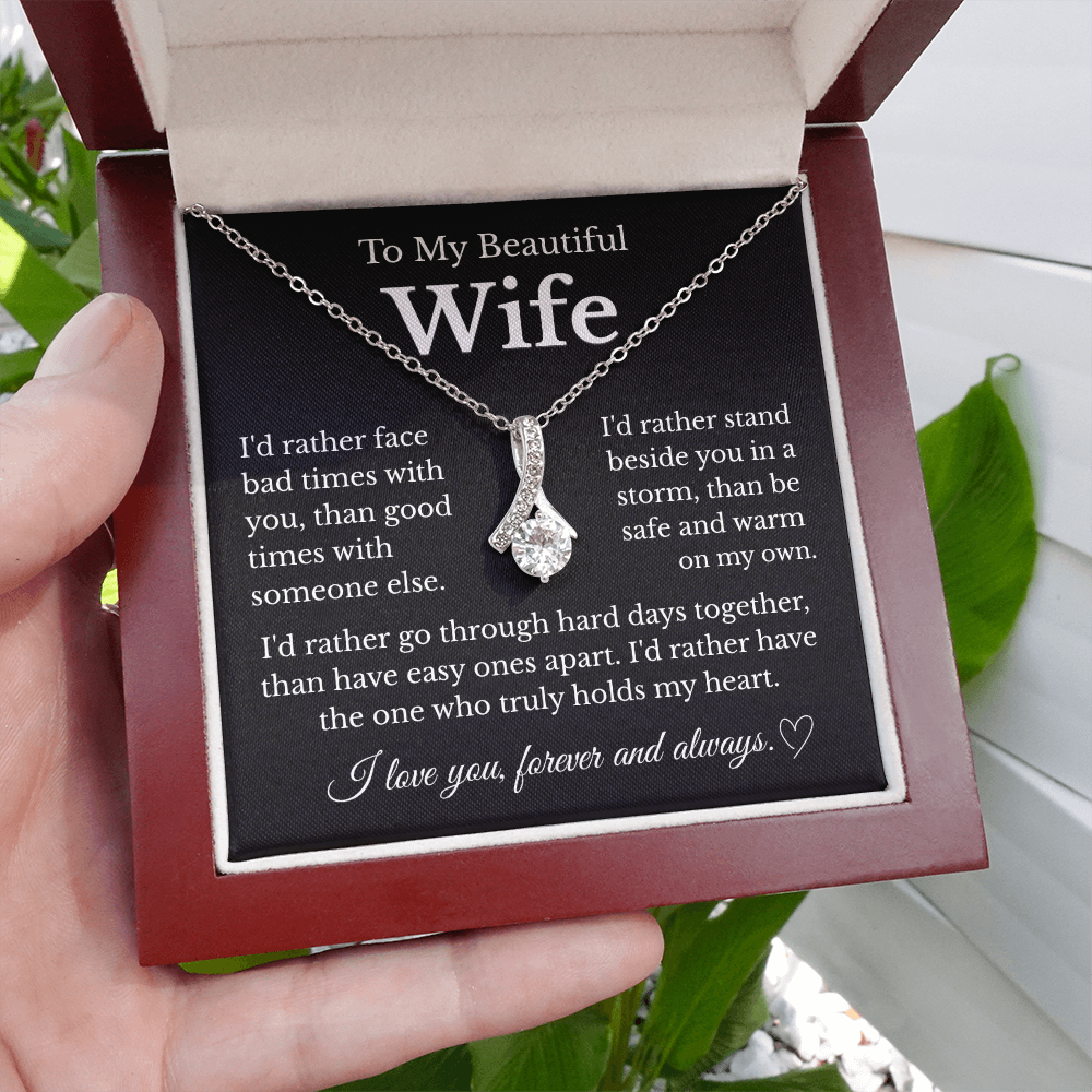 To My Beautiful Wife | Alluring Beauty Necklace